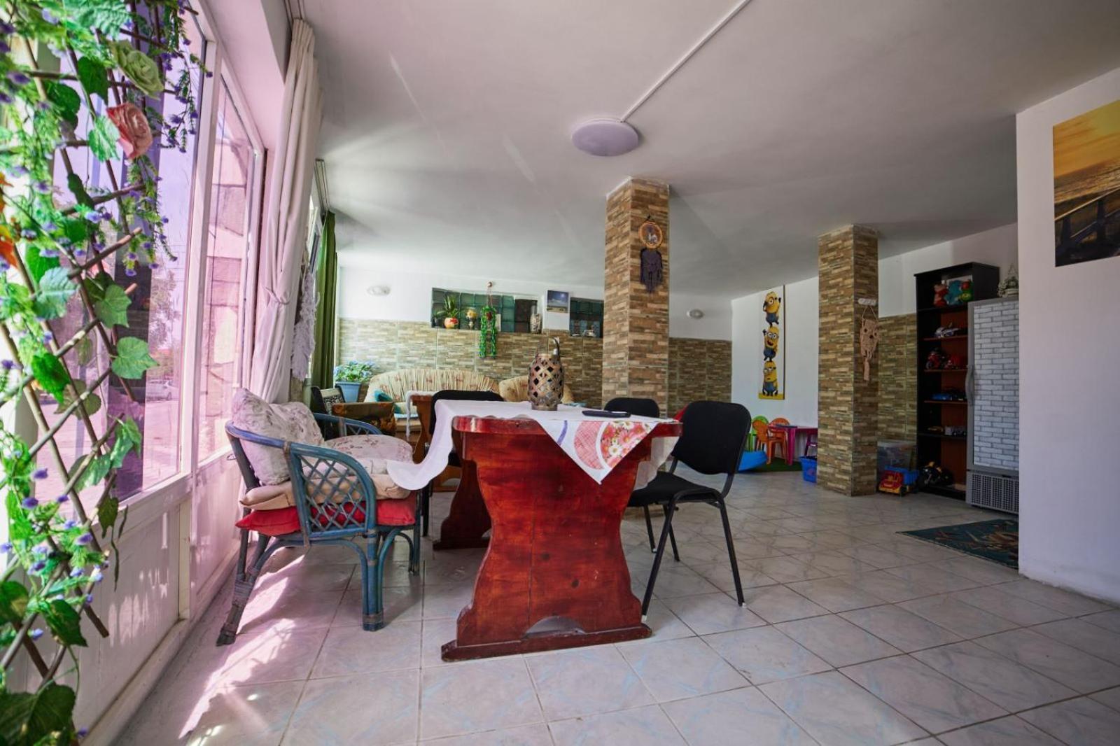 קוסטינסטי Vila Traian Si Teodora מראה חיצוני תמונה
