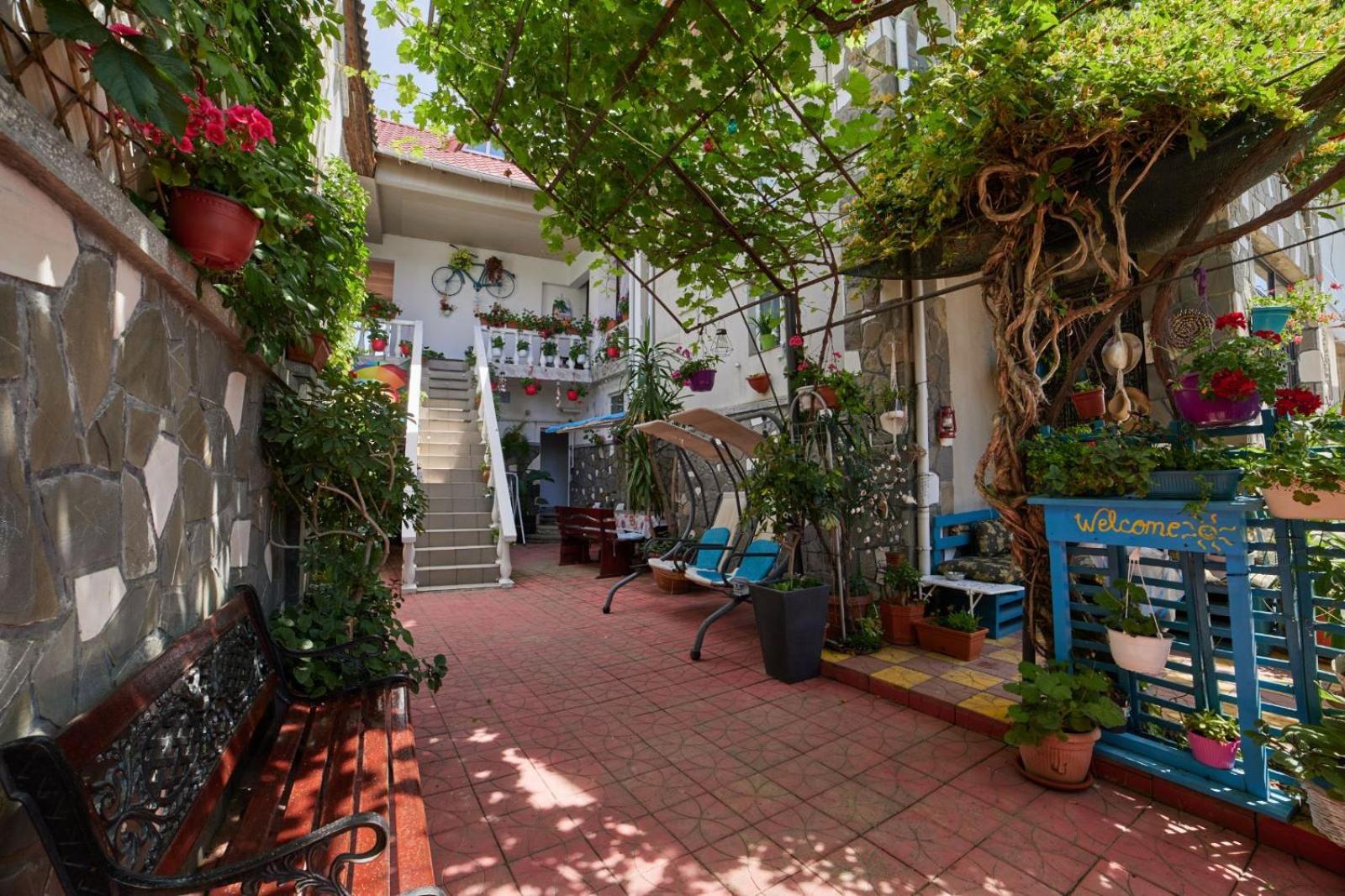 קוסטינסטי Vila Traian Si Teodora מראה חיצוני תמונה